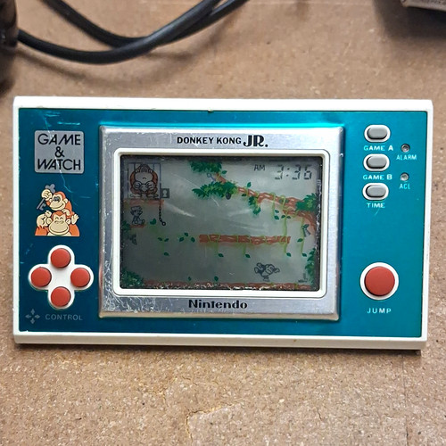 Nintendo game watch - watch, donkey